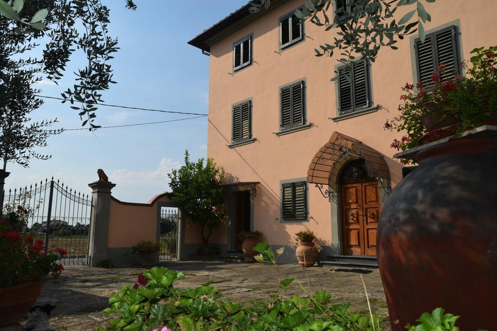 La Convenienza Bed & Breakfast Uliveto Terme Luaran gambar