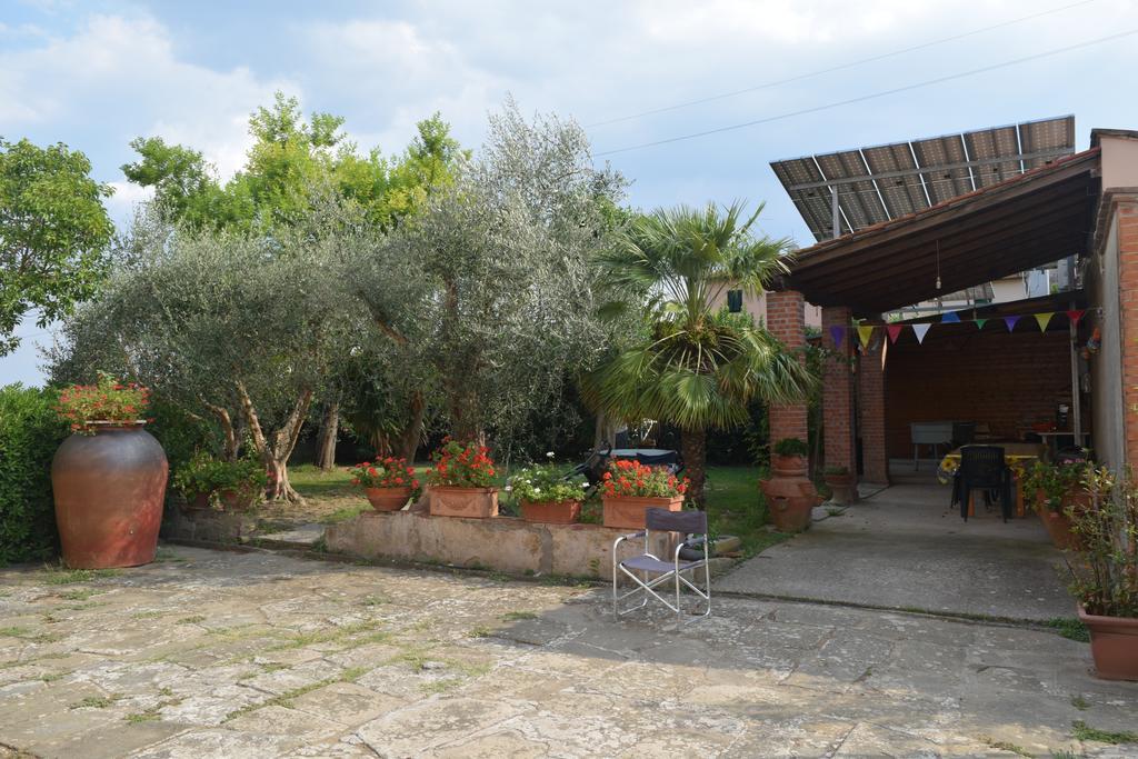 La Convenienza Bed & Breakfast Uliveto Terme Luaran gambar