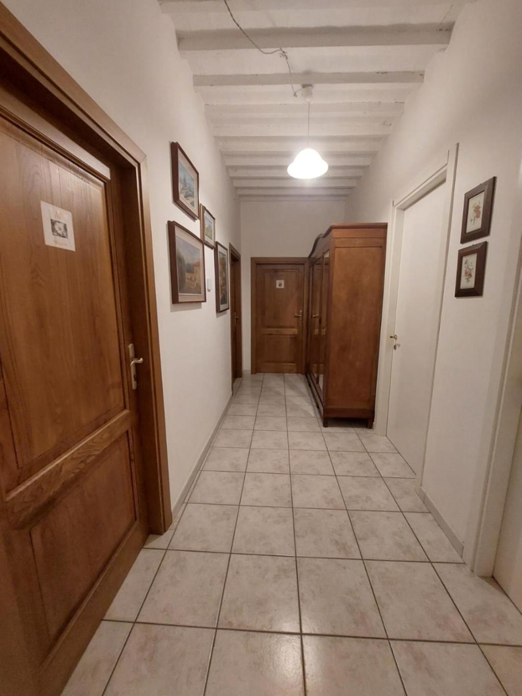 La Convenienza Bed & Breakfast Uliveto Terme Luaran gambar