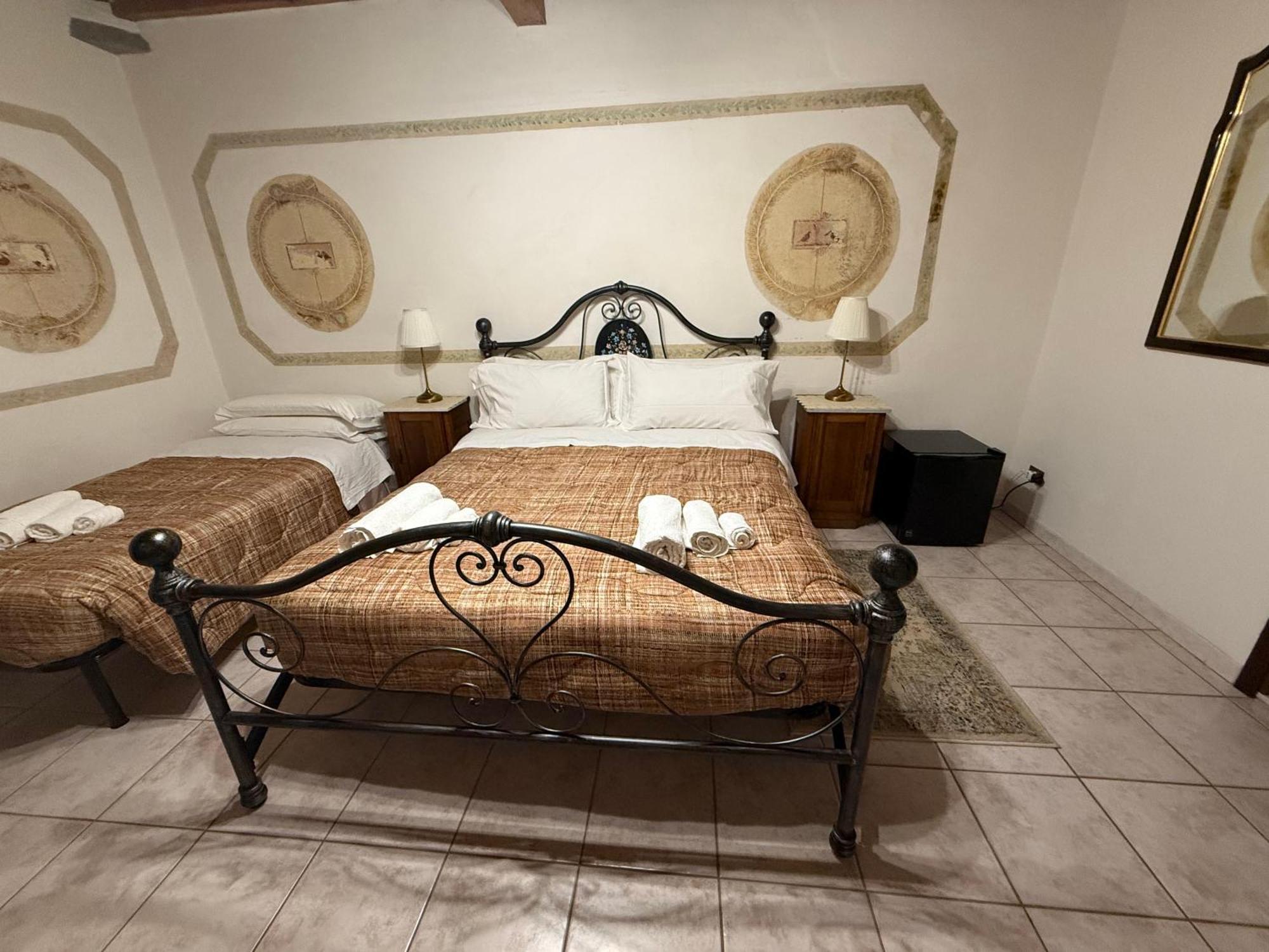 La Convenienza Bed & Breakfast Uliveto Terme Luaran gambar