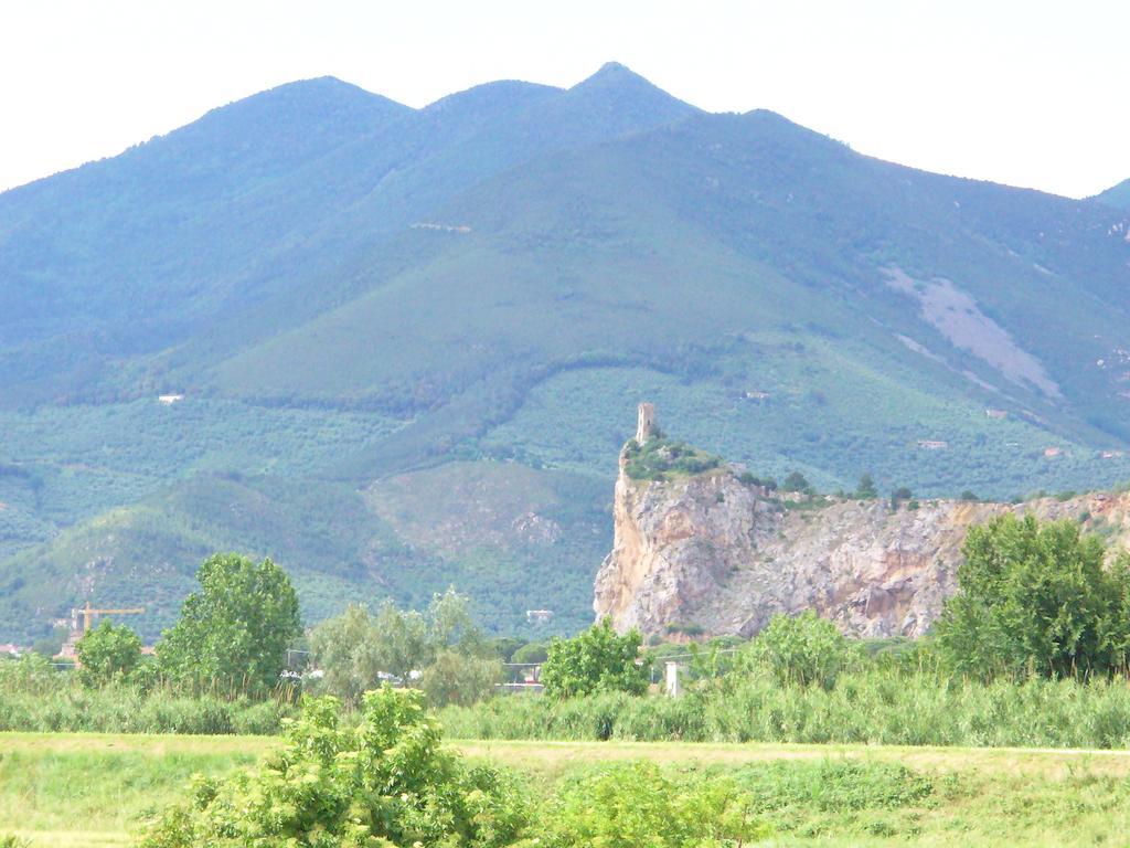 La Convenienza Bed & Breakfast Uliveto Terme Luaran gambar